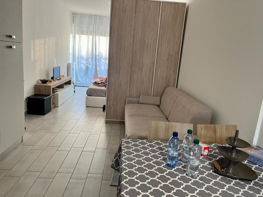 Einaudi Apartment 科洛尼奥·蒙泽塞 外观 照片